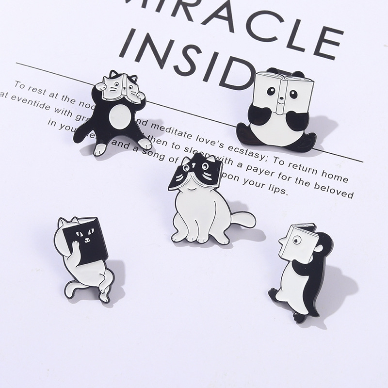 Cute Books Enamel Brooch Dog F - Jewelry Making Journal ulasan dan harga